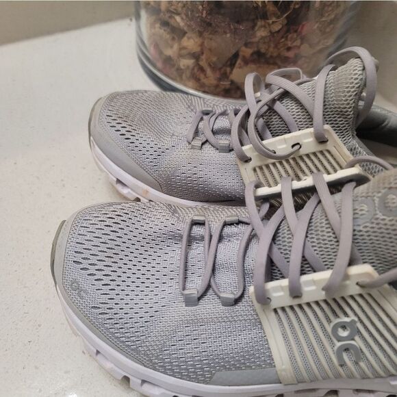 On Cloudswift Women's Glacier White - Size 8.5 - Picture 4 of 10